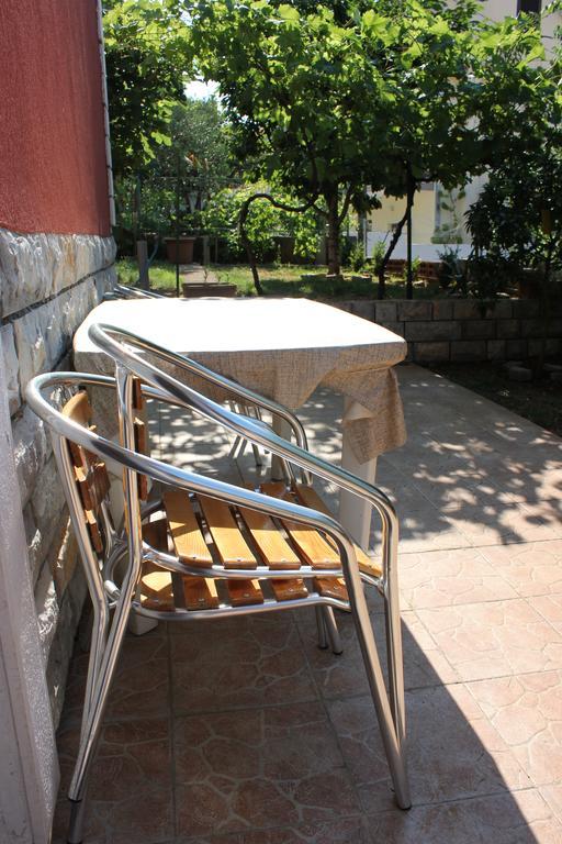 Apartments Toni Trogir Room photo